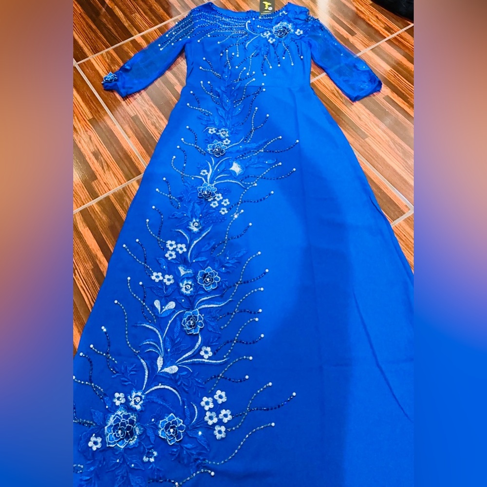 Ao dai Vietnam